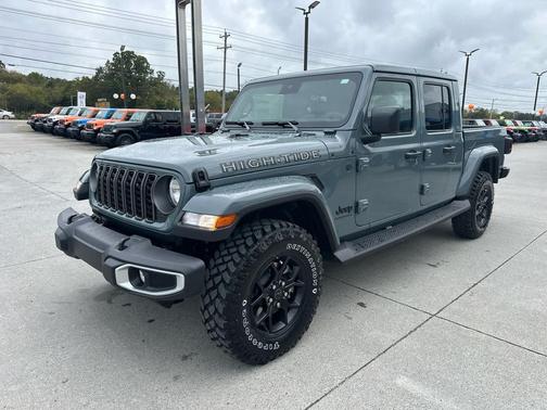 2025 Jeep Gladiator High Tide