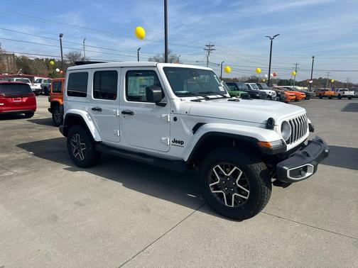 2025 Jeep Wrangler 4-Door Sahara 4x4
