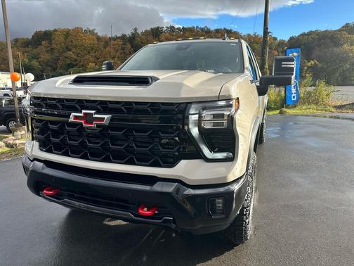 2026 Chevrolet Silverado 2500 ZR2