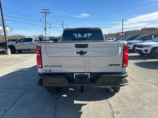 2026 Chevrolet Silverado 2500 Crew Cab, Standard Bed, XR2, 4WD
