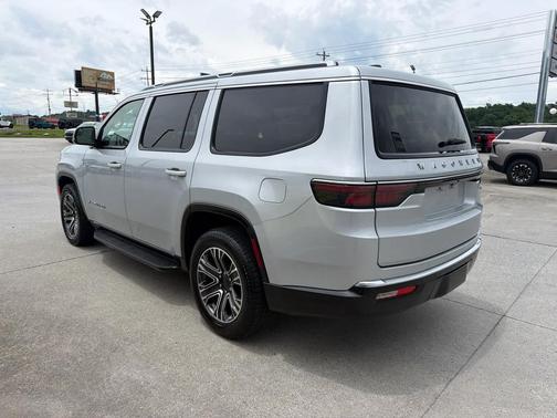 Silver Zynith 2024 Jeep Wagoneer Series II 4x4