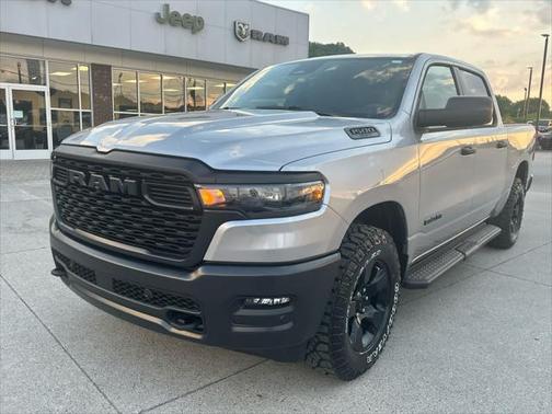 2025 RAM 1500 Warlock Crew Cab 4x4 5'7' Box