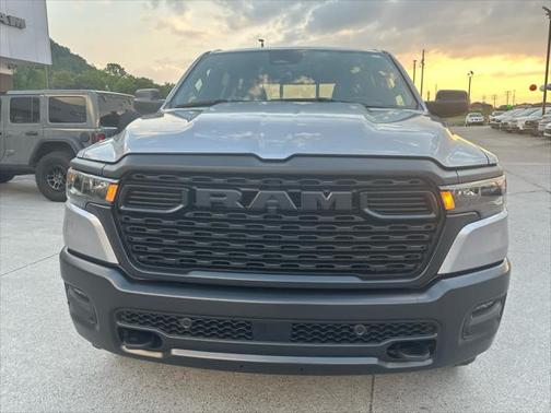 2025 RAM 1500 Warlock Crew Cab 4x4 5'7' Box