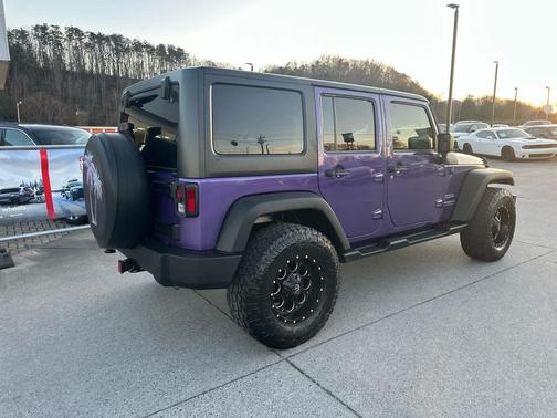 2017 Jeep Wrangler Unlimited Sport
