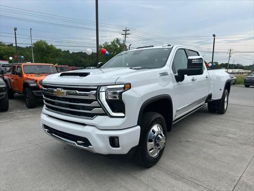 2025 Chevrolet Silverado 3500 High Country