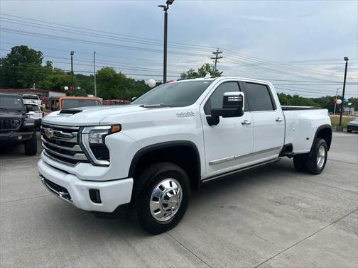2025 Chevrolet Silverado 3500 High Country