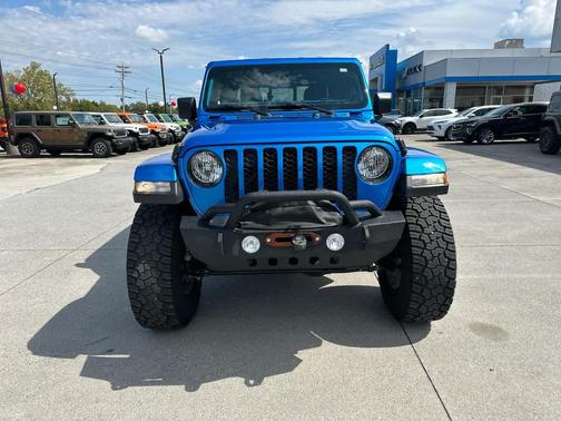 2022 Jeep Gladiator Sport S