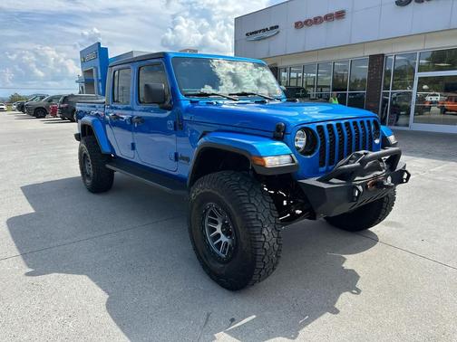 2022 Jeep Gladiator Sport S