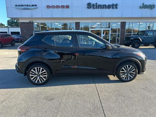 2024 Nissan Kicks SV