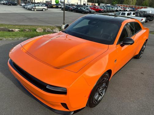 2025 Dodge Charger Daytona R/T