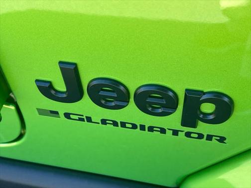 2025 Jeep Gladiator Nighthawk