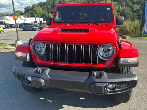 2025 Jeep Gladiator Sport S