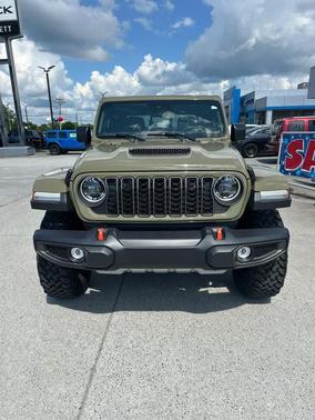 2025 Jeep Gladiator Mojave