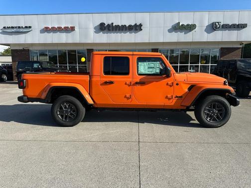 2025 Jeep Gladiator Sport S