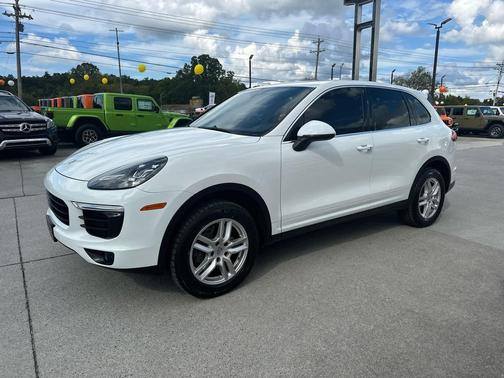 2016 Porsche Cayenne Cayenne