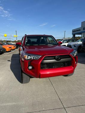 2024 Toyota 4Runner SR5