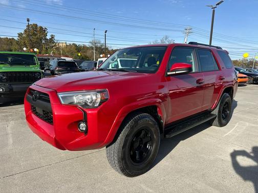 2024 Toyota 4Runner SR5