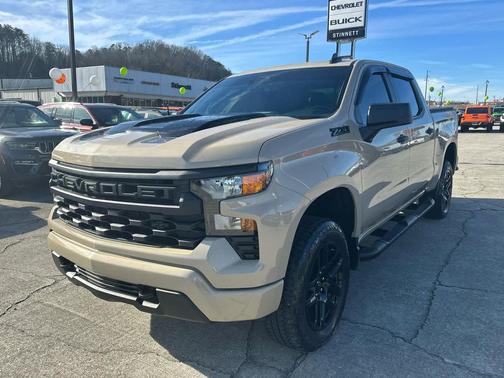 2023 Chevrolet Silverado 1500 Custom Trail Boss