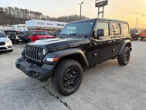 Black Clearcoat 2026 Jeep Wrangler Sport
