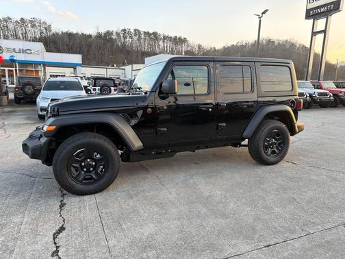 Black Clearcoat 2026 Jeep Wrangler Sport