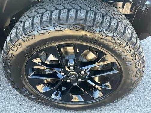 2025 Jeep Gladiator Nighthawk
