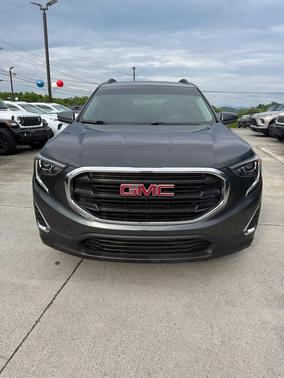 Graphite Gray Metallic 2018 GMC Terrain SLE