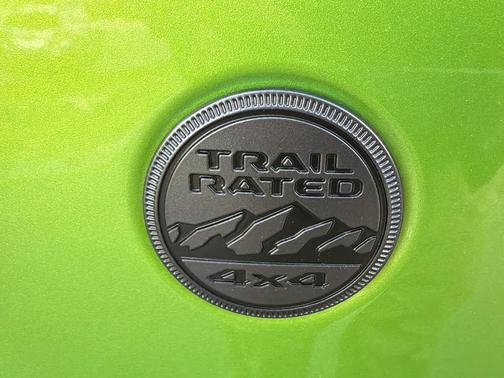 Mojito Clearcoat 2026 Jeep Wrangler Sport