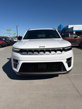 Bright White Clearcoat 2026 Jeep Grand Wagoneer 4x4