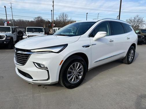 2023 Buick Enclave Essence FWD
