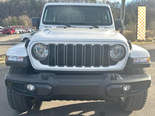 2025 Jeep Gladiator Nighthawk