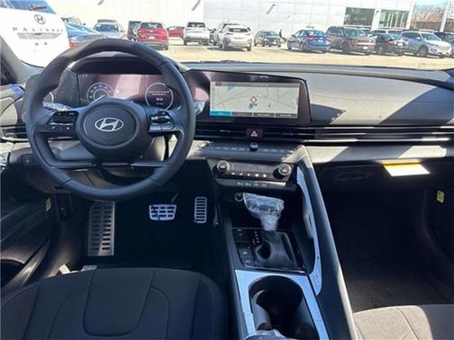 2025 Hyundai ELANTRA HEV SEL Sport