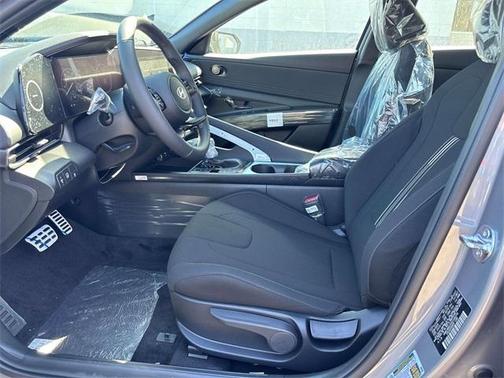 2025 Hyundai ELANTRA HEV SEL Sport