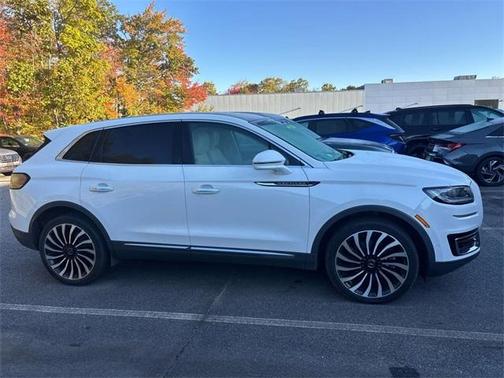 2020 Lincoln Nautilus Black Label