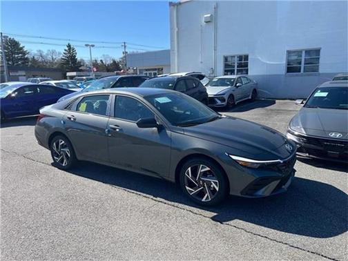2025 Hyundai ELANTRA HEV SEL Sport