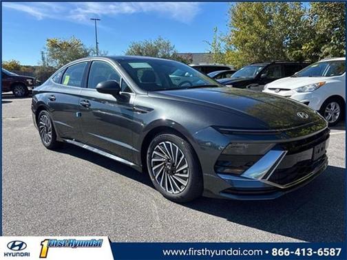 2026 Hyundai SONATA Hybrid SEL