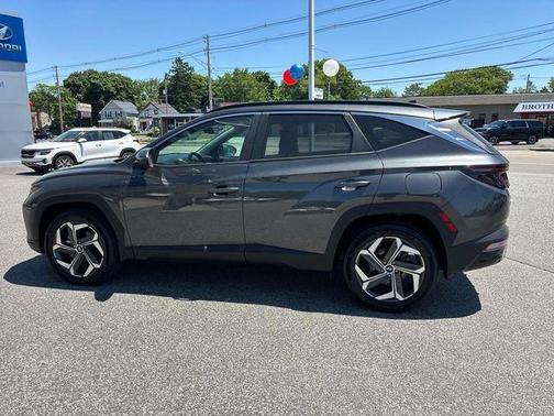 Dark Gray Metallic 2024 Hyundai TUCSON SEL