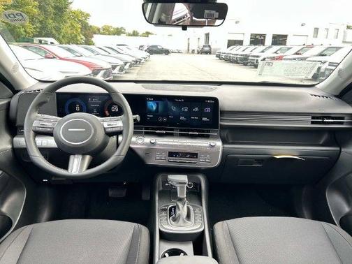 Atlas 2027 Hyundai KONA SEL