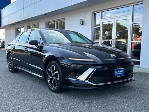 2025 Hyundai SONATA SEL
