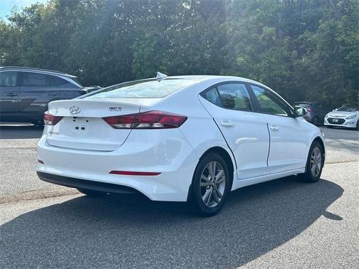 2017 Hyundai ELANTRA Value Edition