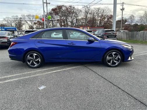 2023 Hyundai ELANTRA HEV Limited