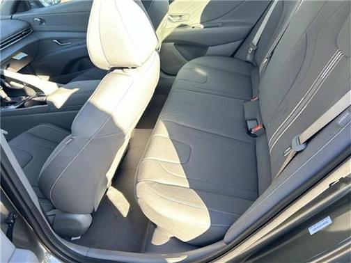 2026 Hyundai ELANTRA HEV SEL Sport