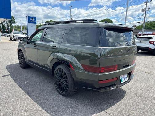 Green 2024 Hyundai SANTA FE Calligraphy