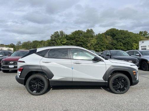 Cyber Gray Metallic 2027 Hyundai KONA SEL