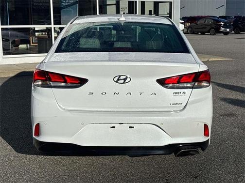 2018 Hyundai SONATA Limited