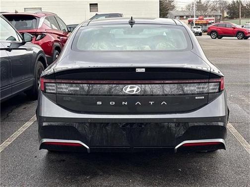 2025 Hyundai SONATA Hybrid Limited