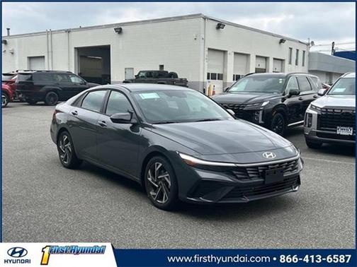 2025 Hyundai ELANTRA SEL Sport