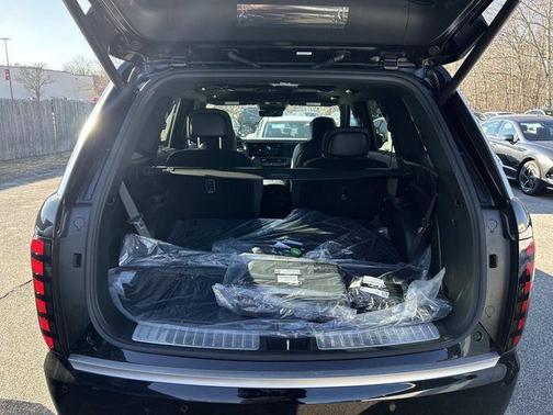 Abyss Black Pearl 2026 Hyundai Palisade Hybrid Calligraphy