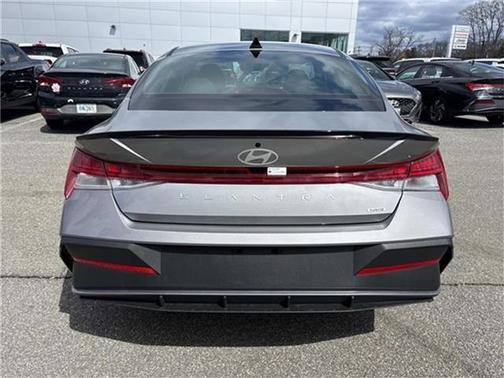 2025 Hyundai ELANTRA HEV SEL Sport