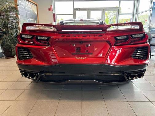 Red Mist Metallic Tintcoat 2021 Chevrolet Corvette Stingray w/3LT