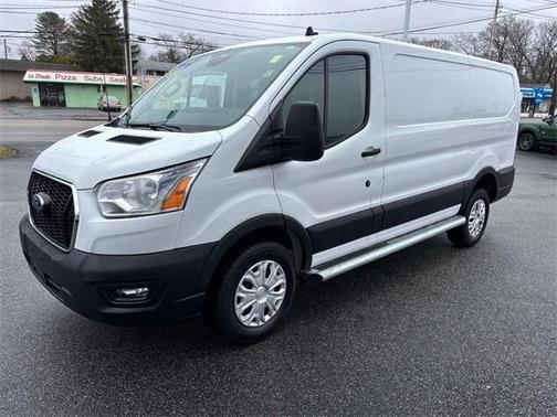 2022 Ford Transit-250 Base
